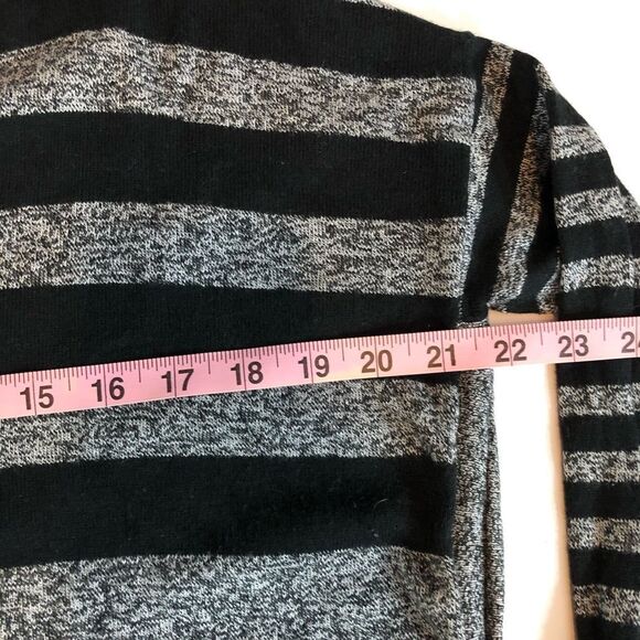 Express Long Sleeve Sweater - Picture 9 of 10